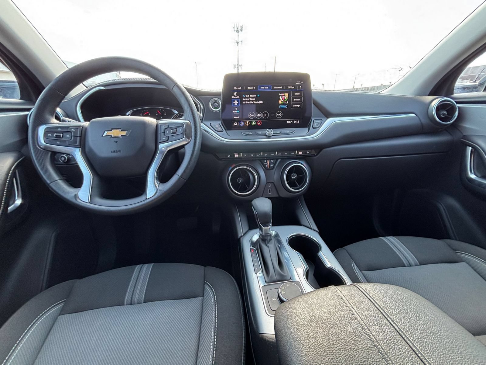 Used 2025 Chevrolet Blazer LT FWD image 34