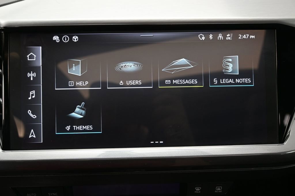 Used 2023 Audi Q4 e-tron Premium Plus w/ Premium Plus AWD/4WD image 26