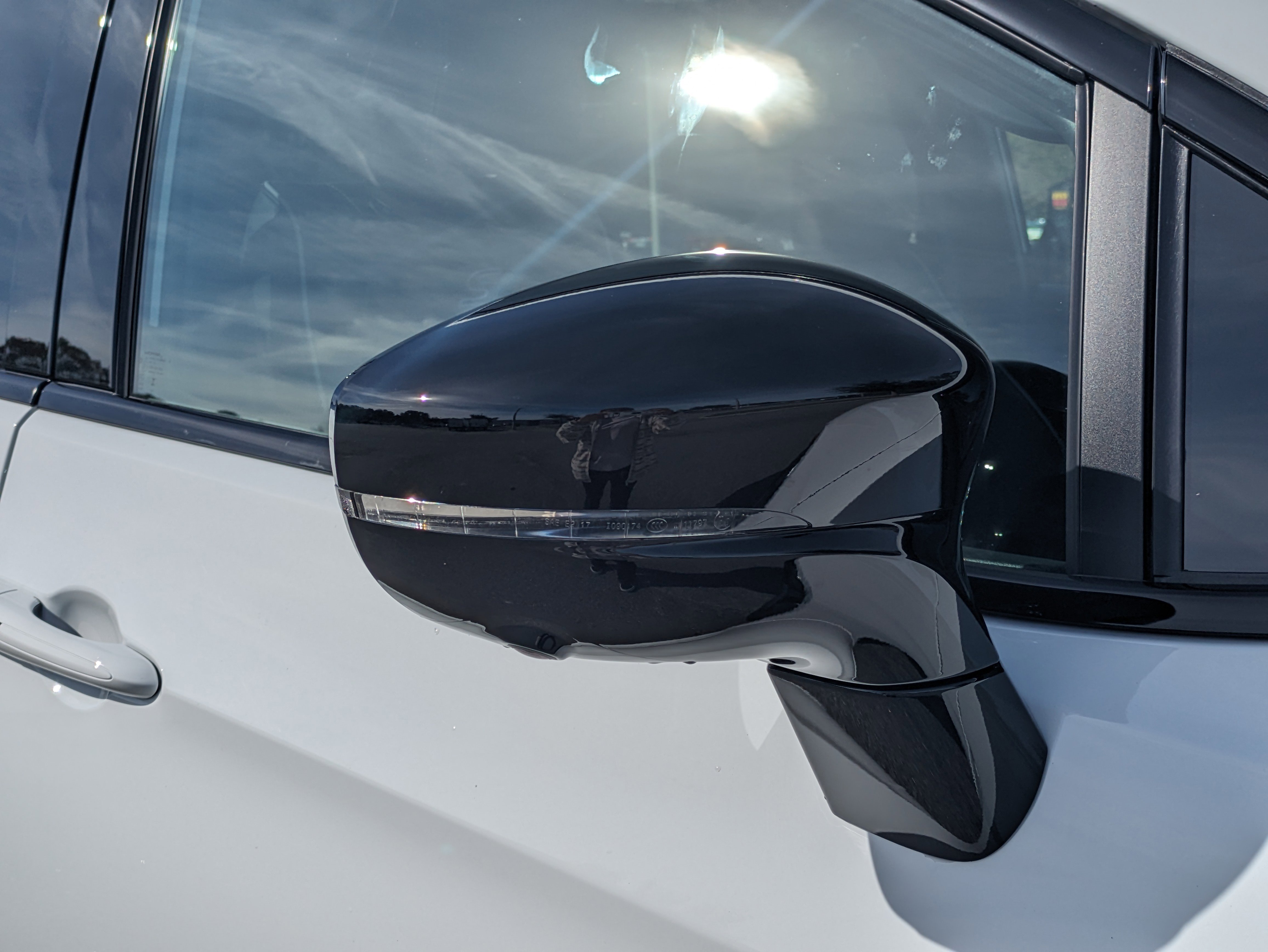 New 2026 Chrysler Pacifica Limited w/ S Appearance Package image 12