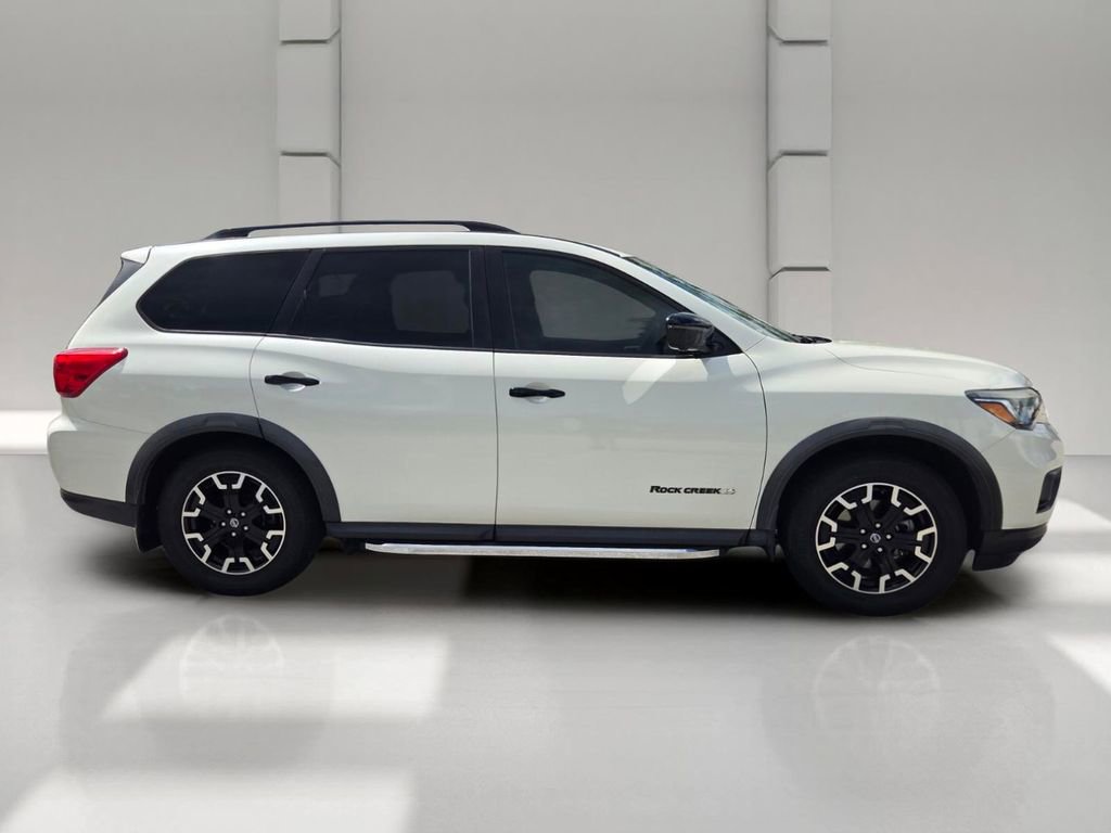 Used 2020 Nissan Pathfinder SL FWD image 4