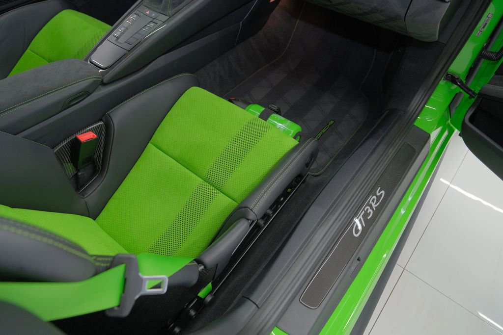 Used 2019 Porsche 911 GT3 RS RWD image 34