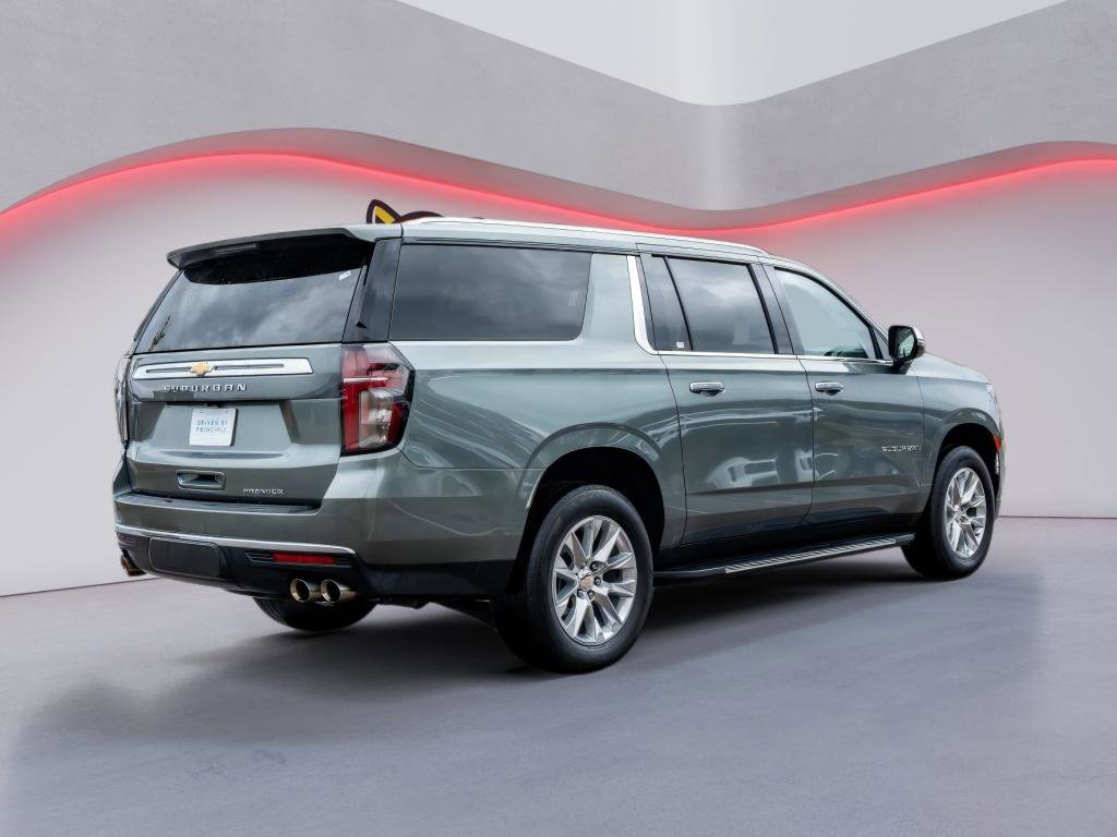 Used 2024 Chevrolet Suburban Premier AWD/4WD image 5