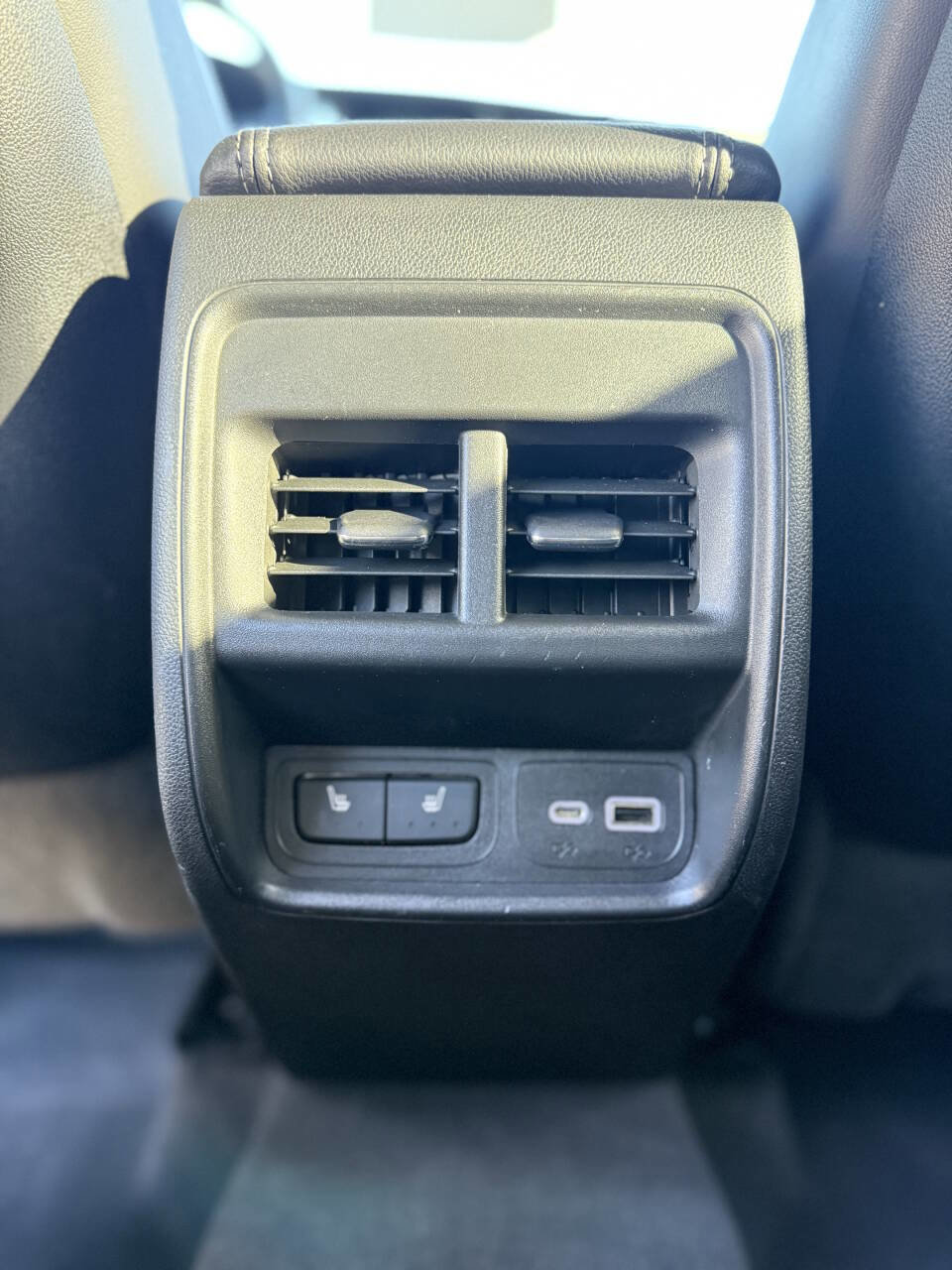 Used 2020 Cadillac XT4 Premium Luxury w/ Cold Weather Package image 14