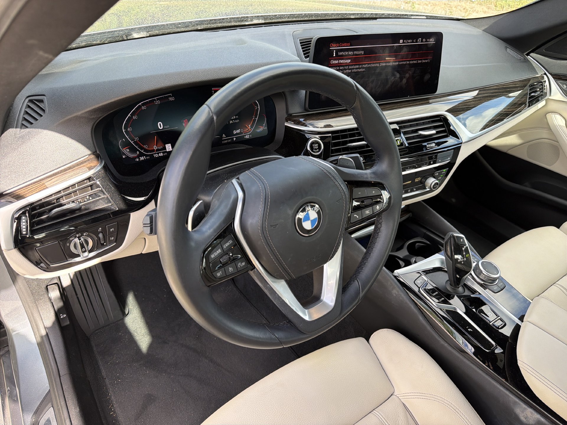 Used 2022 BMW 530i w/ Convenience Package RWD image 21