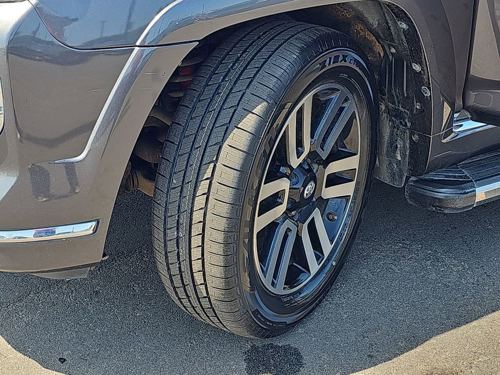 Used 2017 Toyota 4Runner Limited image 34