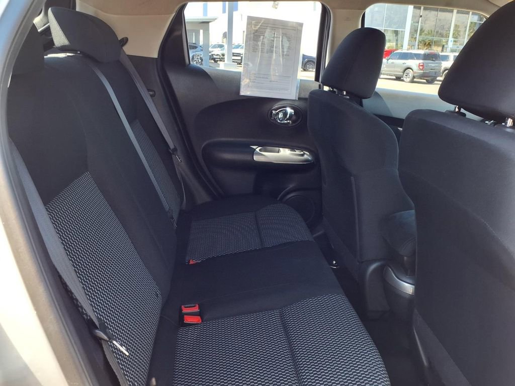 Used 2016 Nissan Juke S image 22