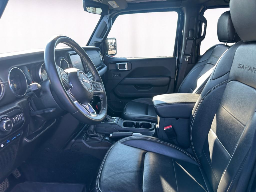 Used 2022 Jeep Wrangler Unlimited Sahara w/ Cold Weather Group image 9