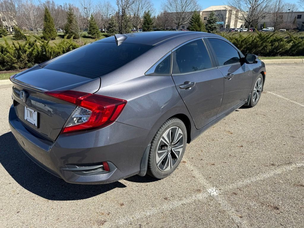 Used 2017 Honda Civic EX-T image 5