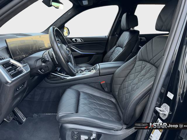 Used 2025 BMW X7 xDrive40i w/ M Sport Package image 8