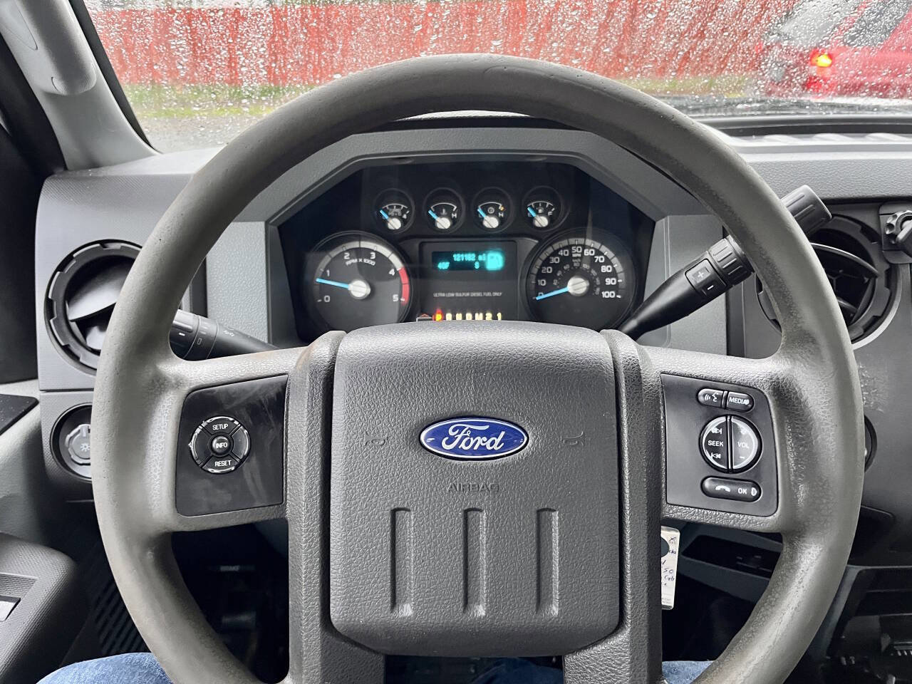 Used 2014 Ford F550 2WD Regular Cab Super Duty image 14