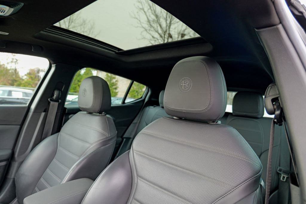 Used 2024 Alfa Romeo Tonale Veloce image 24