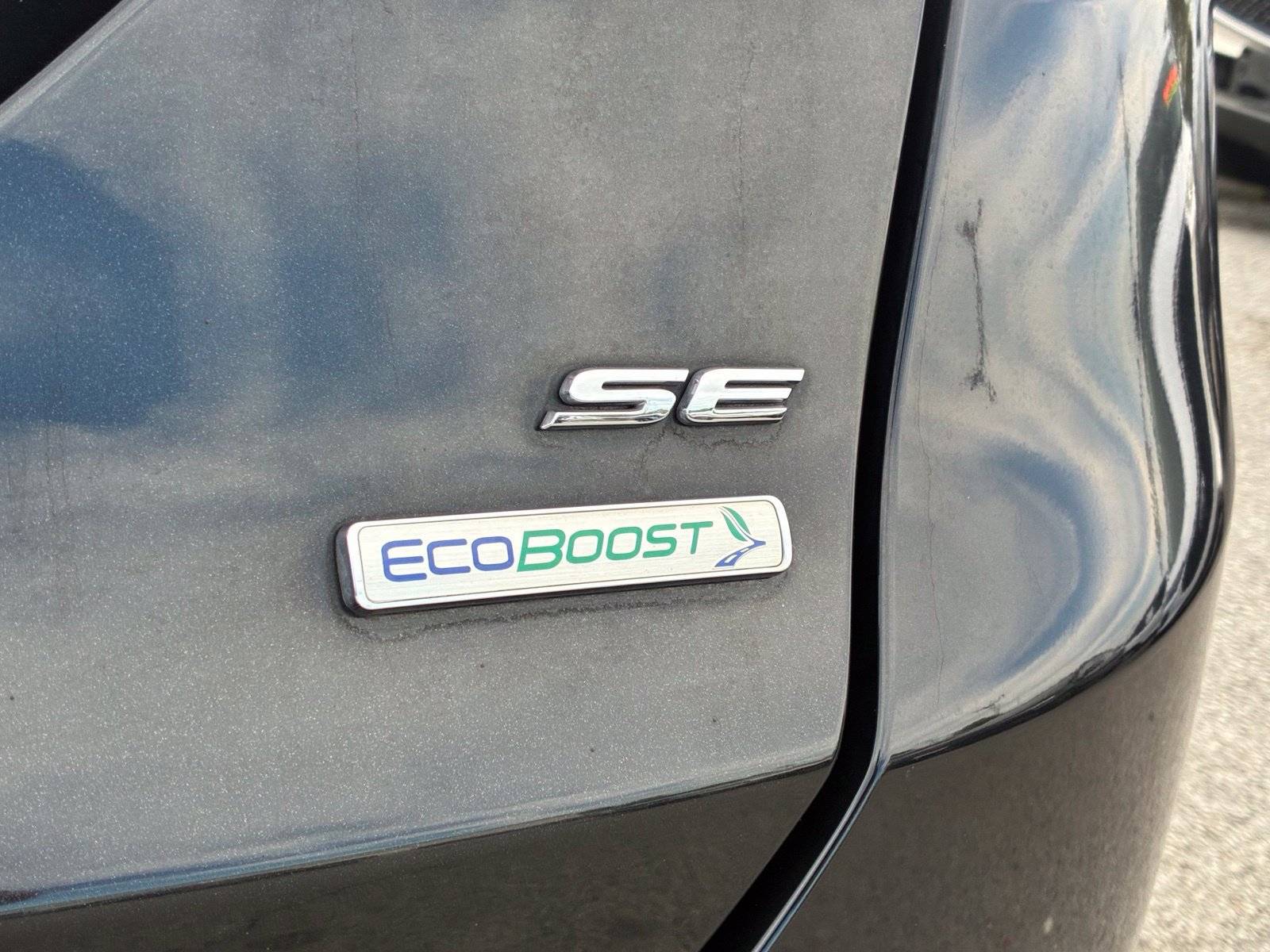 Used 2015 Ford Fusion SE FWD image 6