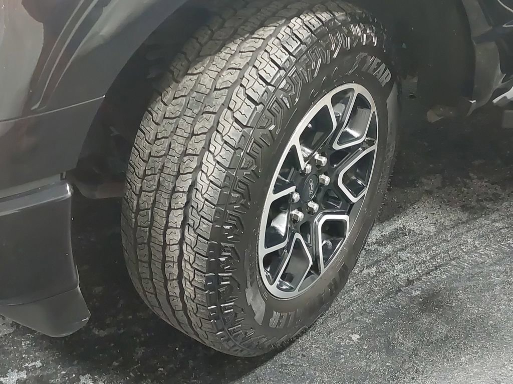 Used 2022 Ford F150 XLT w/ Equipment Group 301A Mid image 32