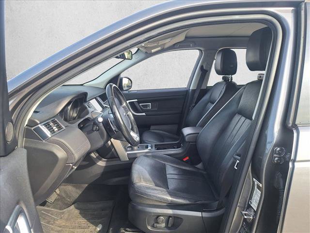 Used 2019 Land Rover Discovery Sport HSE image 10