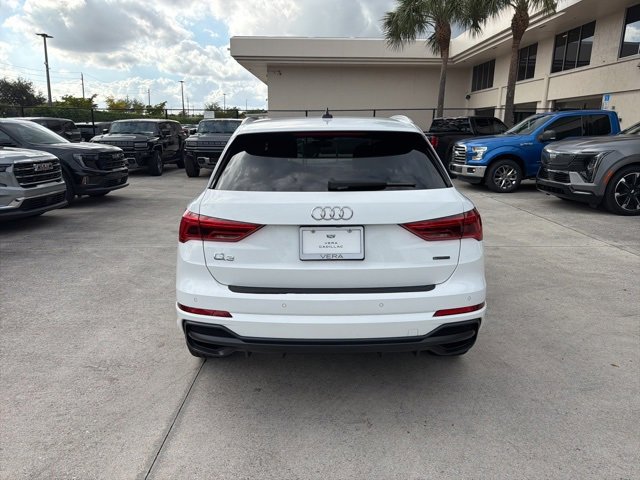 Used 2021 Audi Q3 2.0T Premium Plus w/ Premium Plus Package image 5