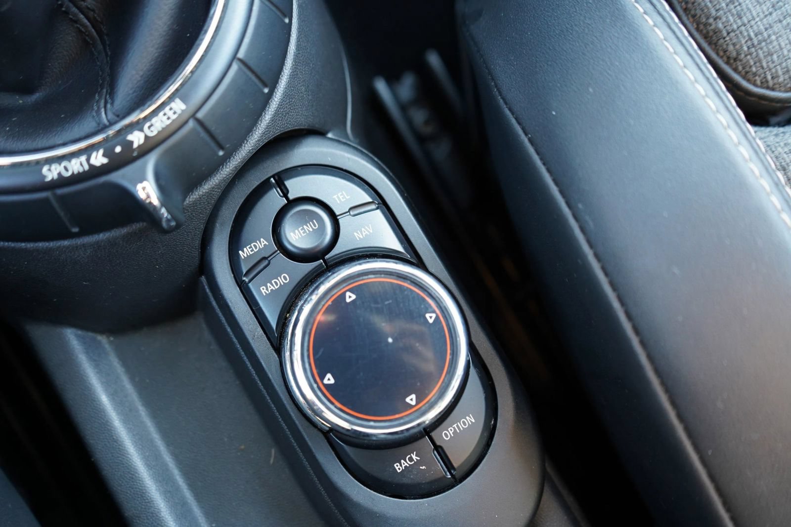 Used 2014 MINI Cooper S FWD image 15