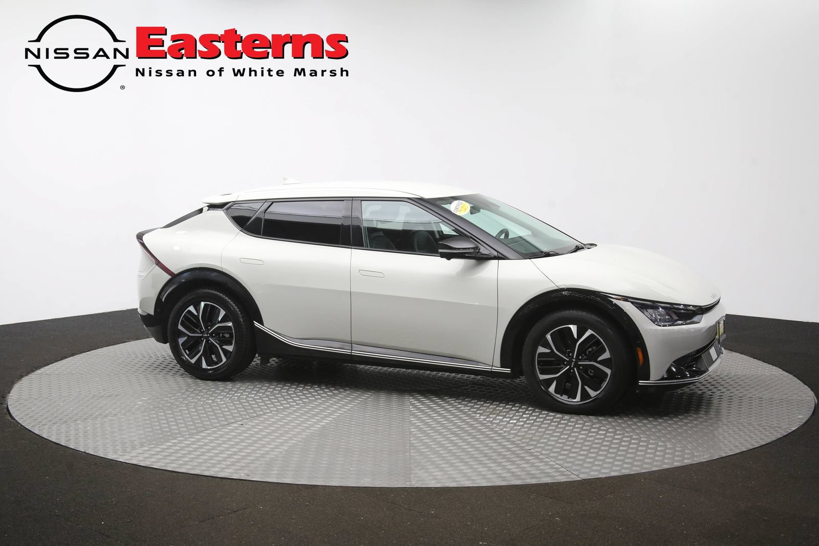 Used 2022 Kia EV6 Wind w/ Wind Technology Package AWD/4WD image 44