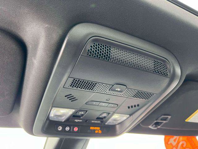 Used 2024 Cadillac XT6 Premium Luxury image 30