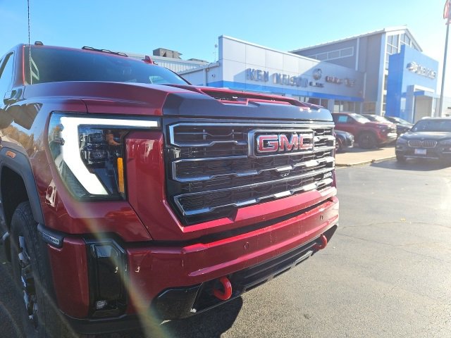 New 2026 GMC Sierra 2500 AT4 w/ Technology Package image 4