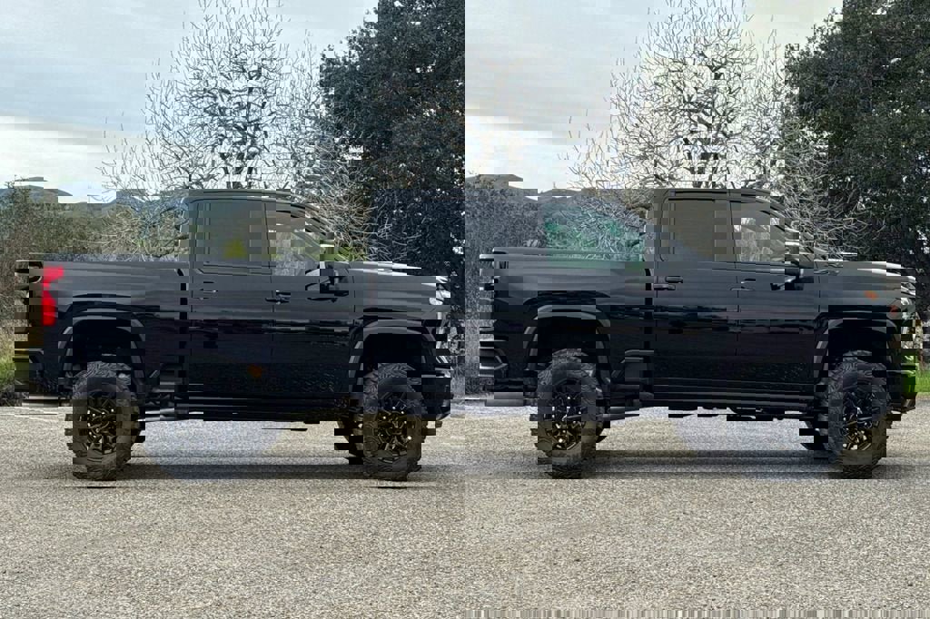 New 2026 Chevrolet Silverado 2500 ZR2 w/ LPO, Dark Essentials Package image 3