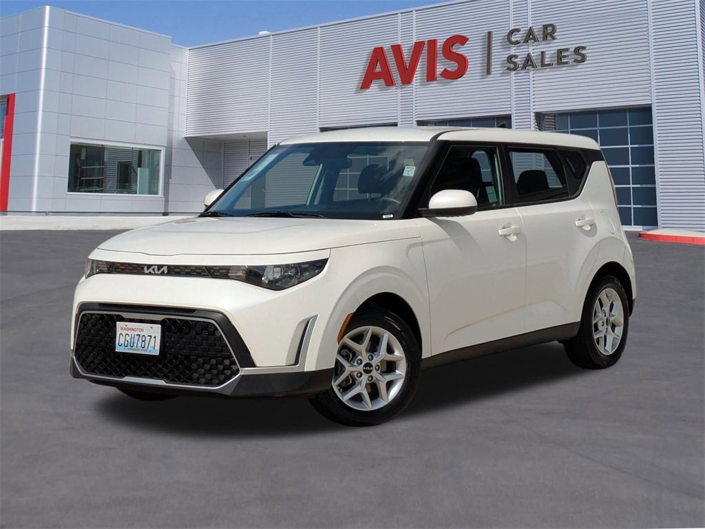 Used 2023 Kia Soul LX w/ Option Group 015