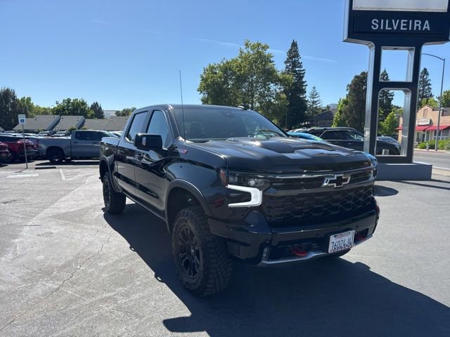 Used 2026 Chevrolet Silverado 1500 ZR2 AWD/4WD image 2
