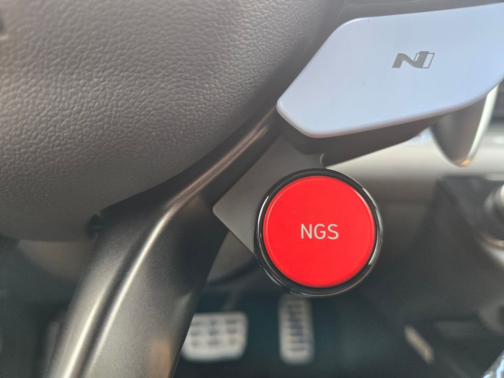 New 2026 Hyundai Elantra N FWD image 44