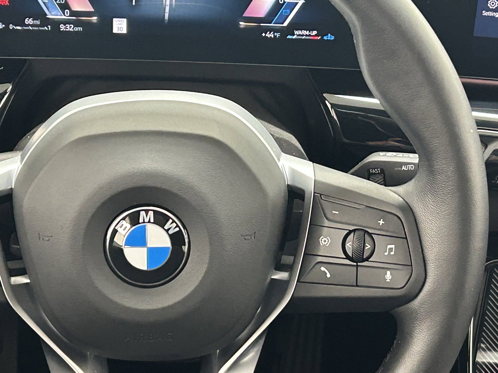 Used 2023 BMW X1 xDrive28i w/ Premium Package image 13