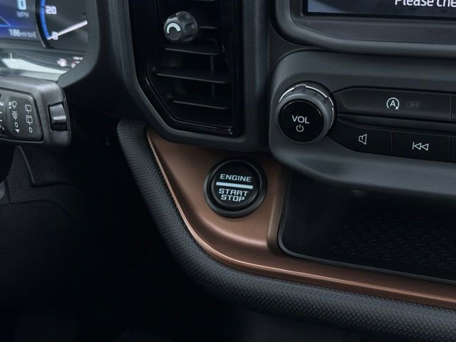 Certified 2024 Ford Bronco Sport Outer Banks w/ Tech Package AWD/4WD image 35