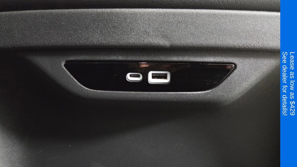 New 2025 Chrysler Pacifica Select w/ Fav Edition Package FWD image 35
