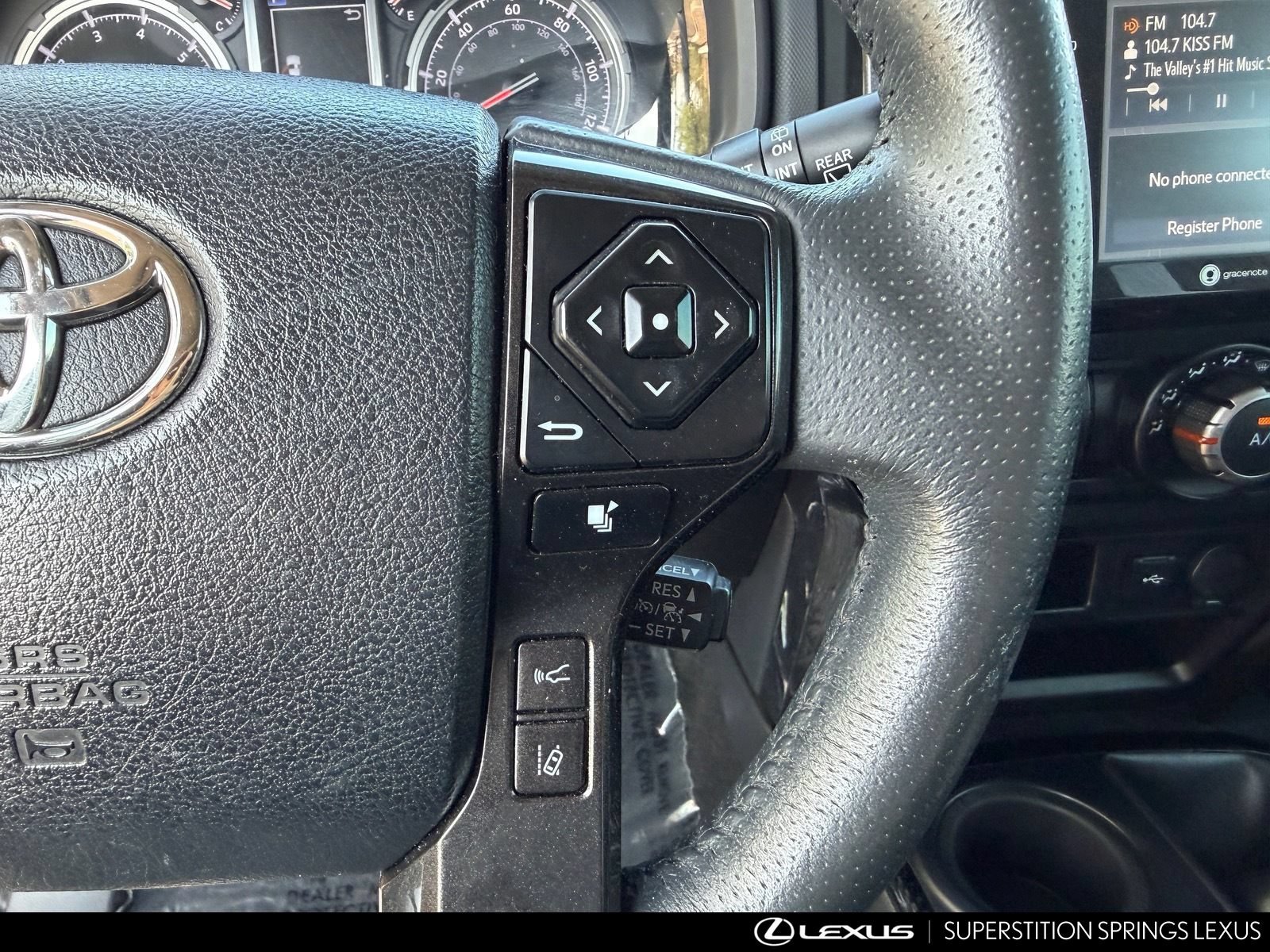 Used 2021 Toyota 4Runner Venture AWD/4WD image 17