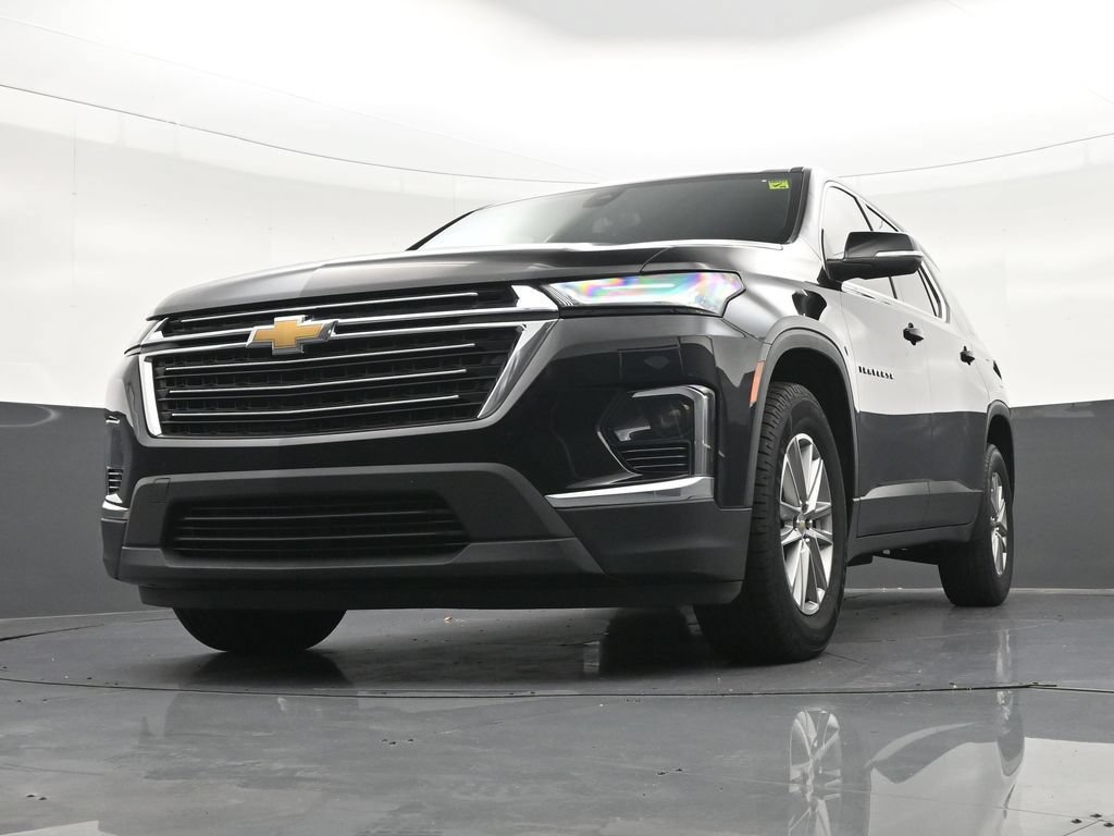 Used 2023 Chevrolet Traverse LT FWD image 29