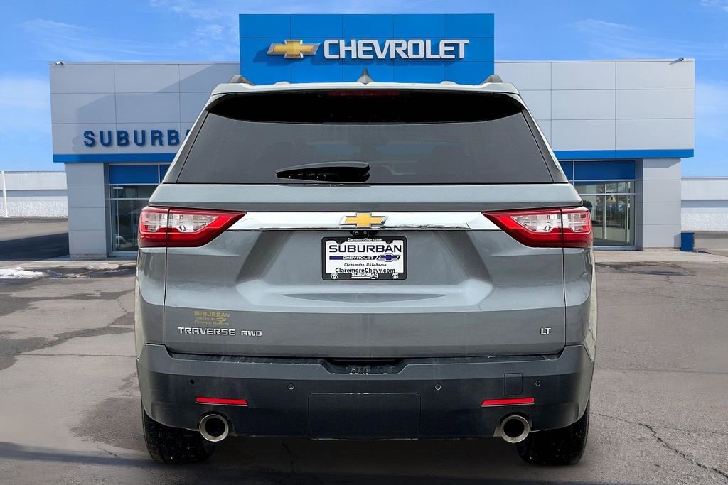 Used 2020 Chevrolet Traverse LT w/ LT Premium Package image 4