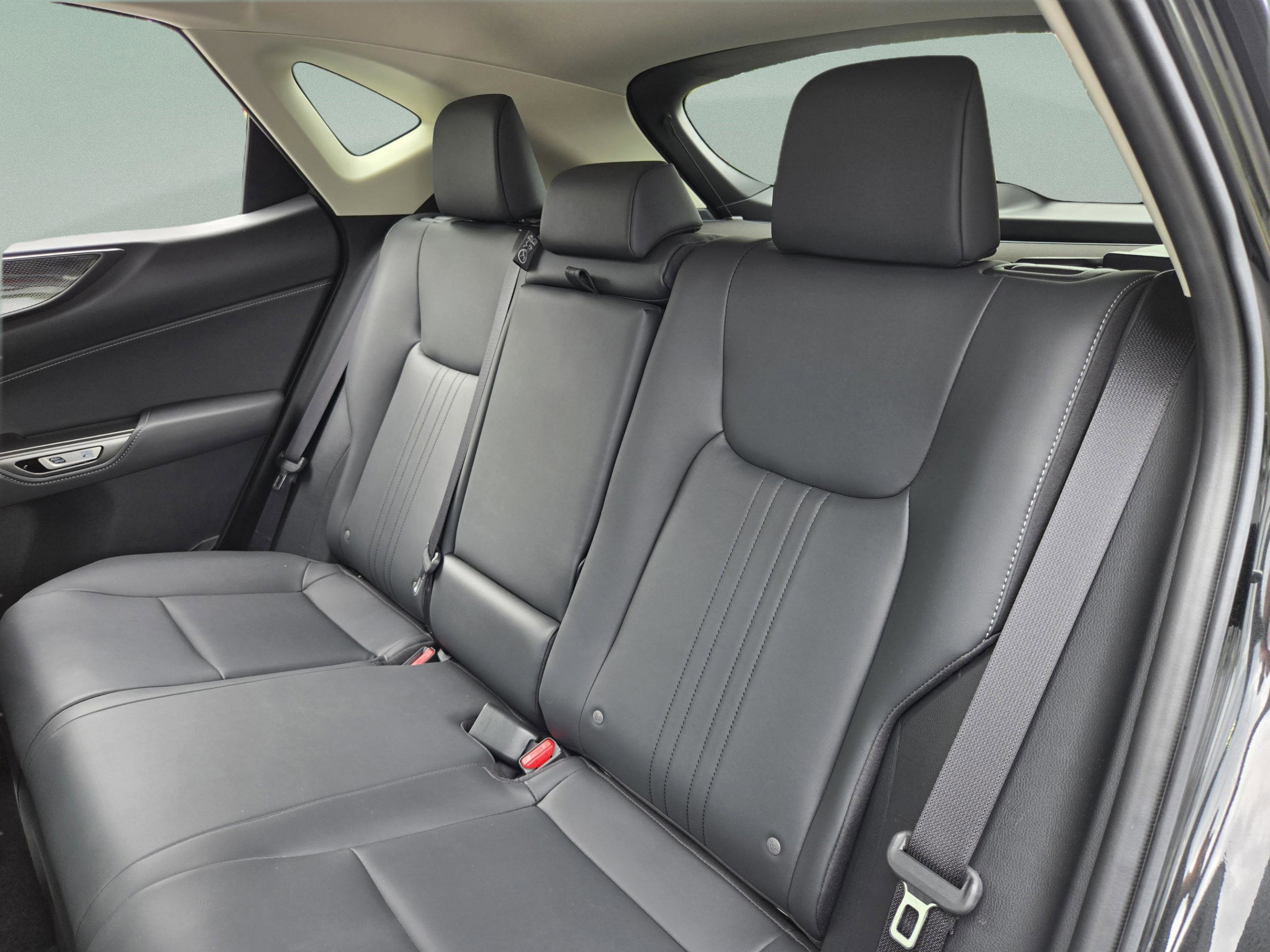 Used 2024 Lexus NX 350h AWD w/ Cold Area Package image 19