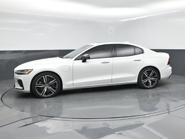 Used 2021 Volvo S60 T8 R-Design Expression w/ Premium Package AWD/4WD image 5