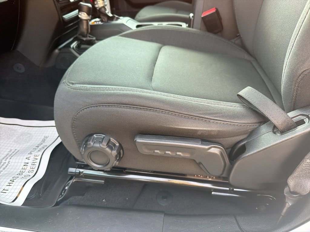 Used 2021 Jeep Wrangler Unlimited Sahara w/ Dual Top Group image 27