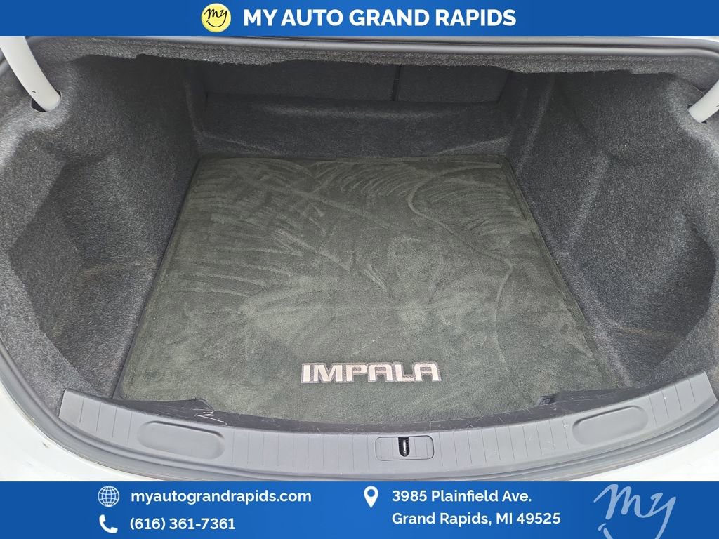 Used 2014 Chevrolet Impala LT w/ Convenience Package image 39
