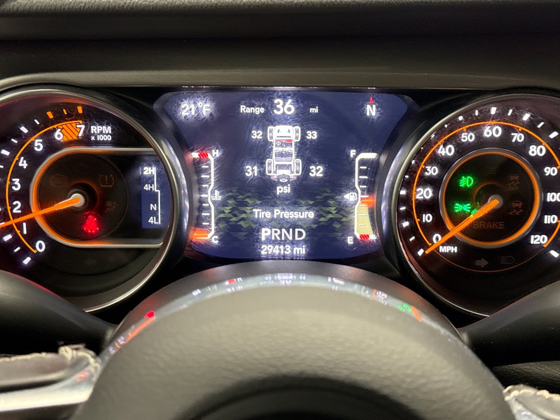 Used 2018 Jeep Wrangler Unlimited Sahara image 13