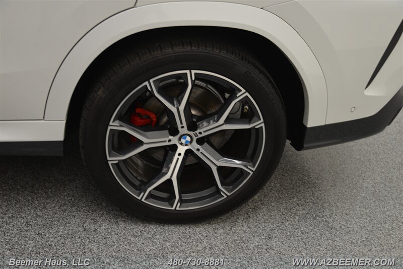 Used 2022 BMW X6 xDrive40i w/ M Sport Package AWD/4WD image 49