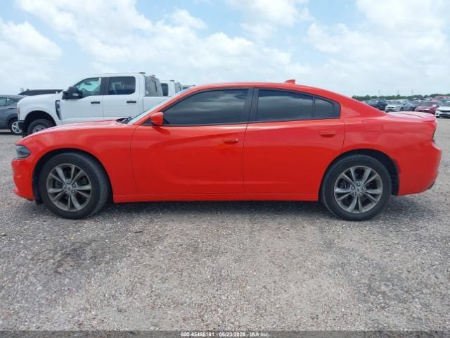 Used 2020 Dodge Charger SXT AWD/4WD image 13