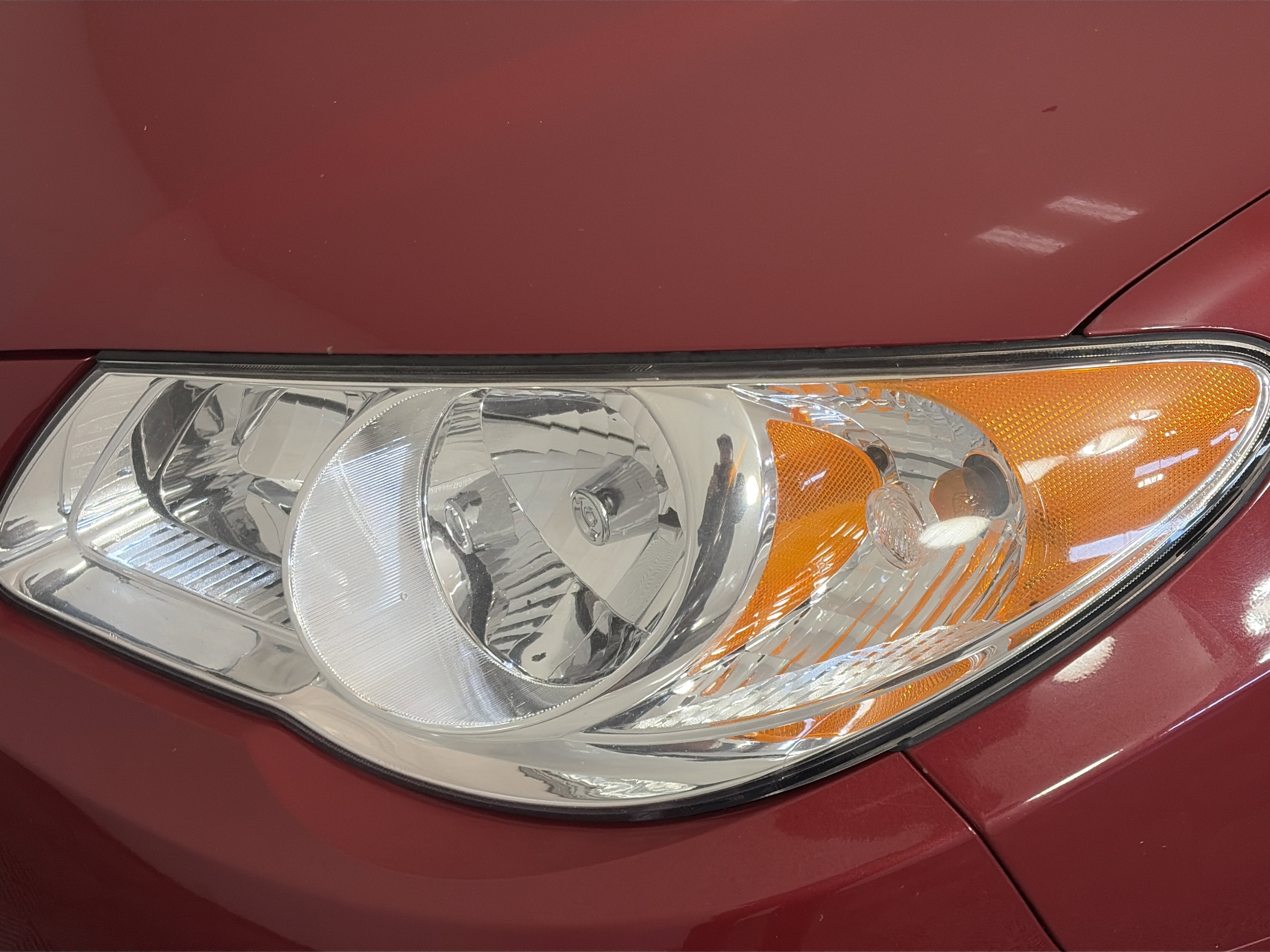 Used 2010 Hyundai Elantra GLS image 8