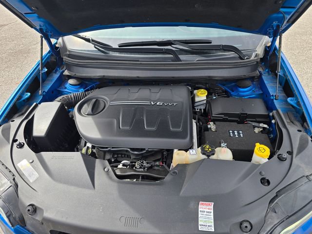 Used 2022 Jeep Cherokee Trailhawk w/ Comfort/Convenience Group AWD/4WD image 30