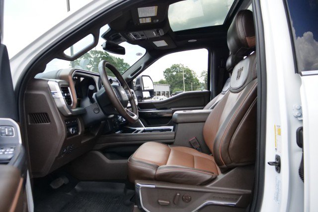 Used 2024 Ford F350 King Ranch AWD/4WD image 30