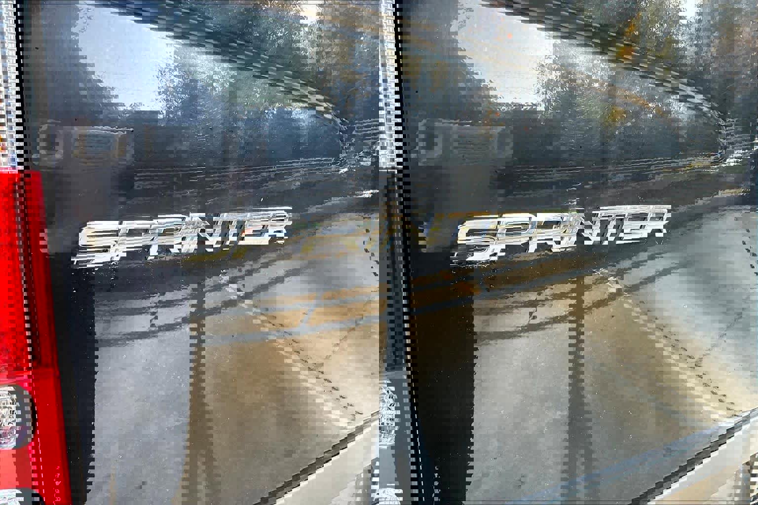 Used 2016 Mercedes-Benz Sprinter 2500 image 28