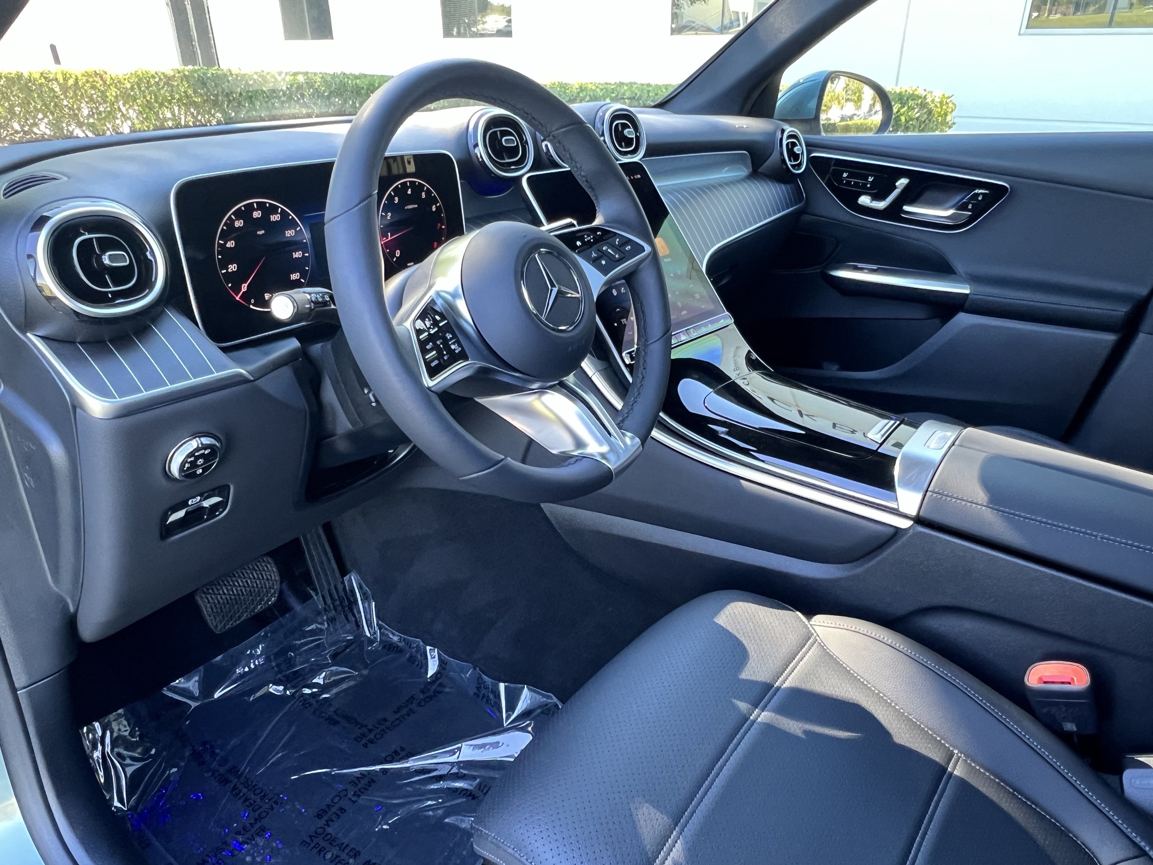 Certified 2026 Mercedes-Benz GLC 300 image 17