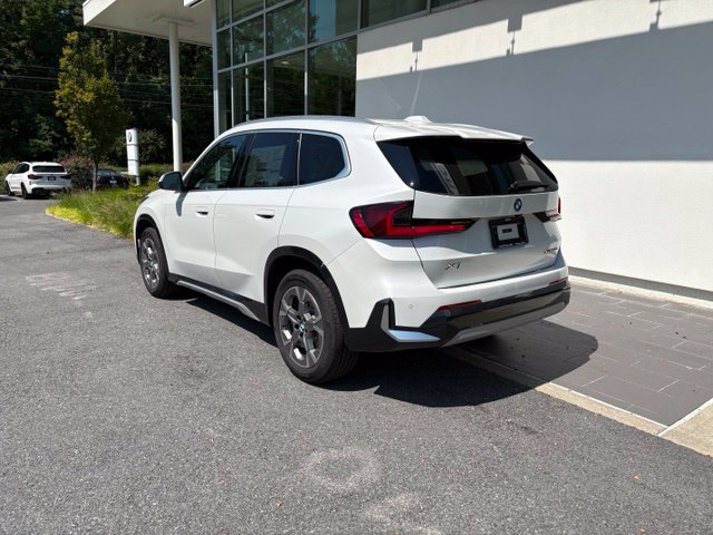 New 2027 BMW X1 xDrive28i AWD/4WD image 9