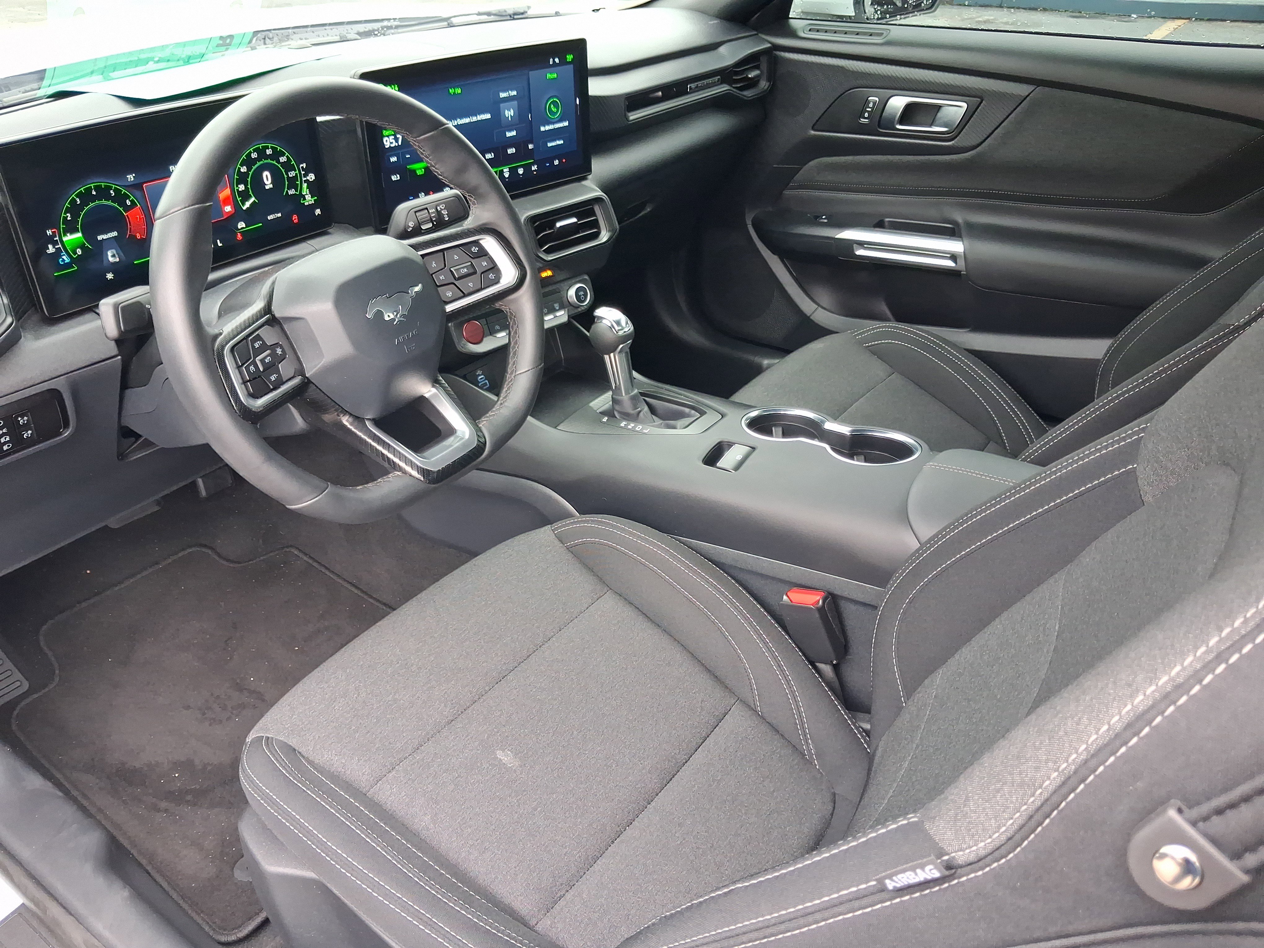 Used 2025 Ford Mustang Coupe image 6