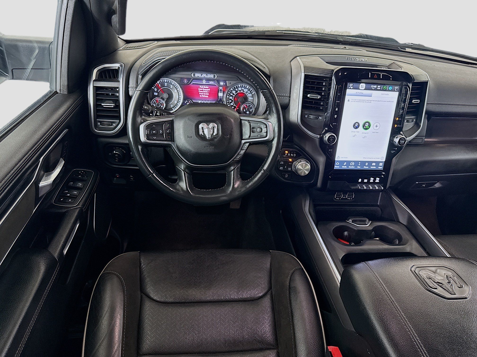 Used 2023 RAM 1500 Laramie AWD/4WD image 17