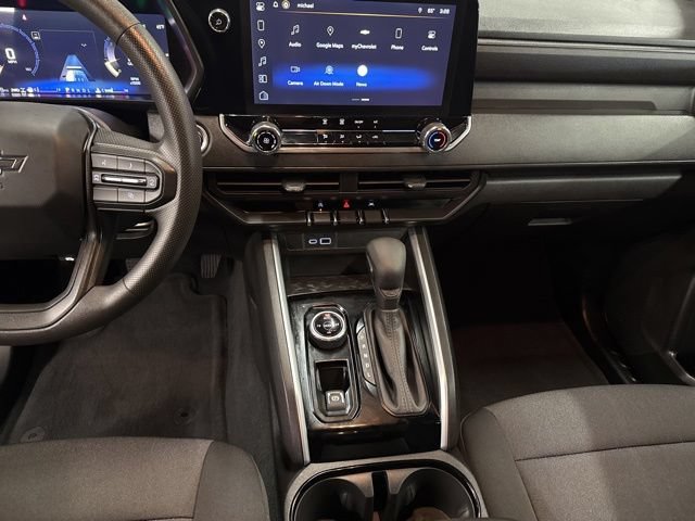 Used 2024 Chevrolet Colorado Trail Boss AWD/4WD image 18