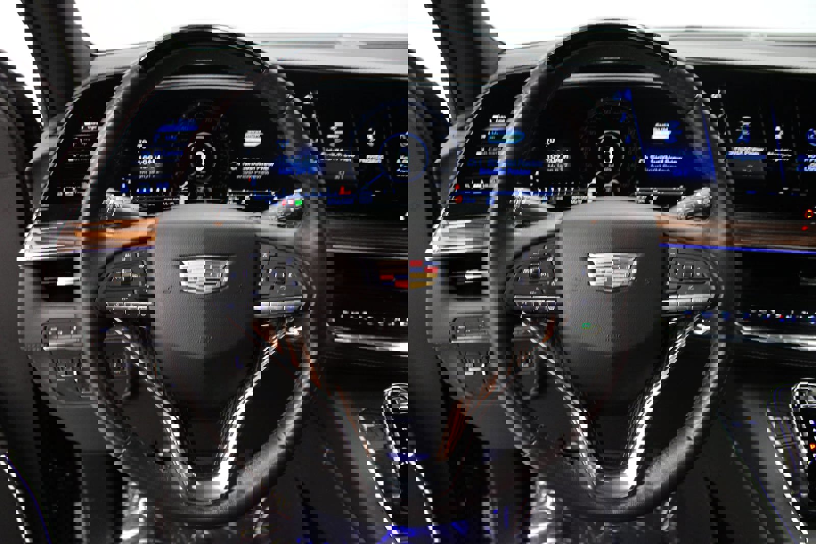 Used 2023 Cadillac Escalade Premium Luxury w/ Performance Package image 29